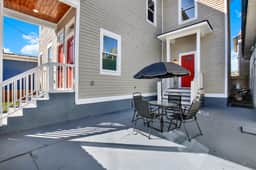 Charming 3BR Stay in the Center of Savannah | Sleeps 7+