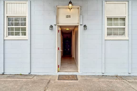 Cozy Cottage in Historic Savannah Near Forsyth Park