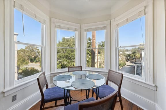 Beautiful Bolton Retreat! Private Balcony! 1 Block from Forsyth Park!